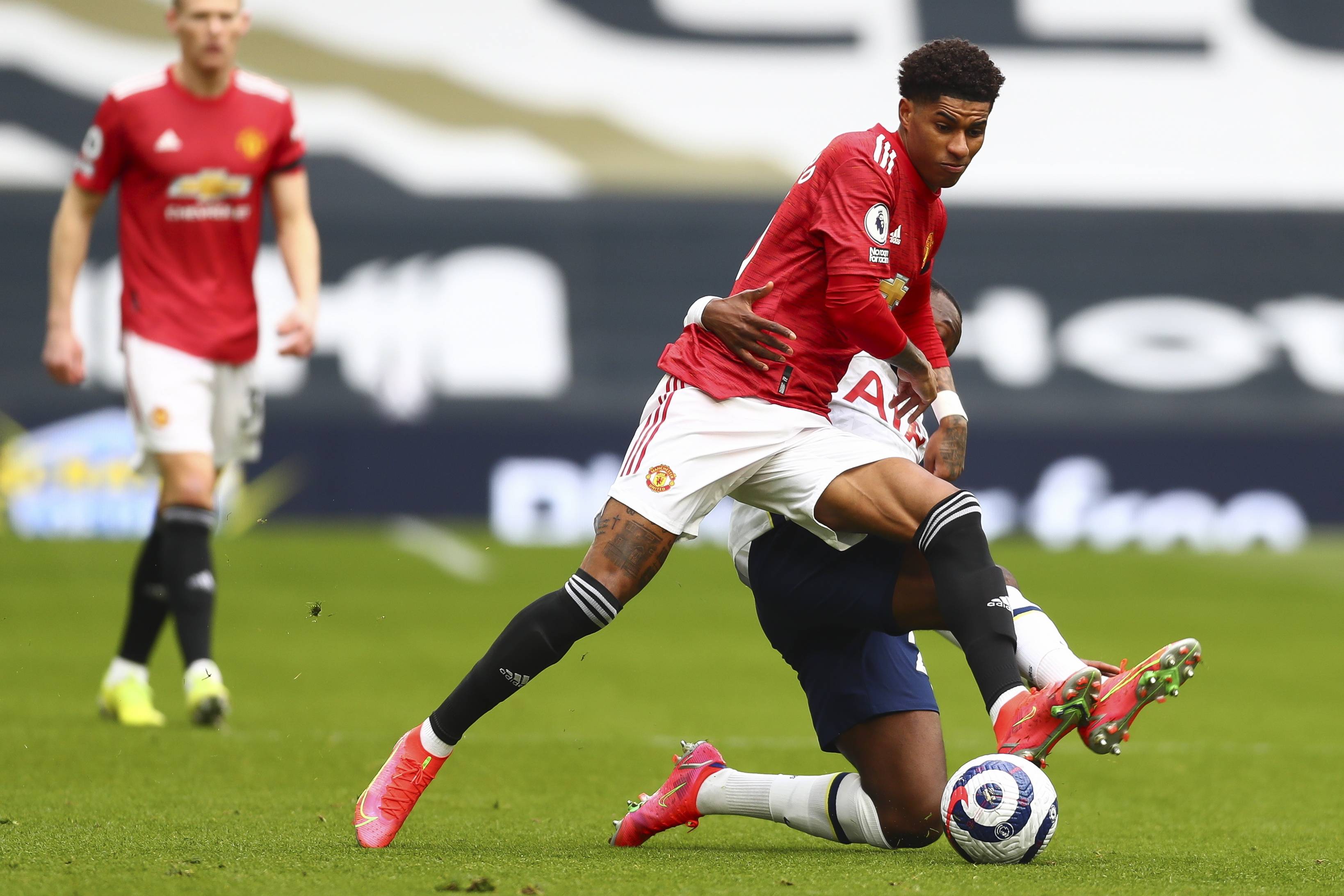 和科莫也可 和科莫也可